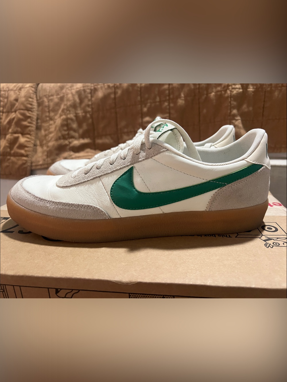 Nike Men’s Sneakers White with Green Swoosh and Gum Sole
